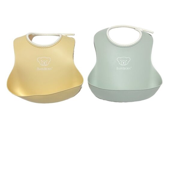 BabyBjorn Baby Bibs Powder Yellow & Powder Green - Picture 3 of 4